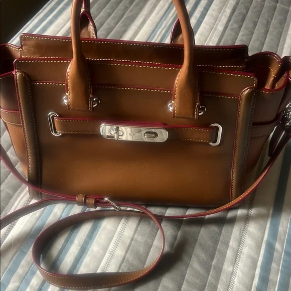 Coach Tan Leather Satchel with Classic Design - Picture 8 of 8